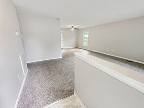 6422 Wedgewood Rd in Mechanicsville, VA - Building Photo - Building Photo