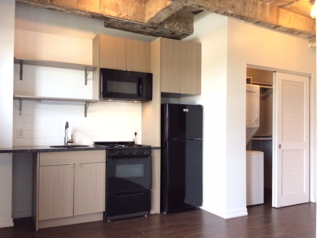 1350 W Wilson Ave in Chicago, IL - Building Photo - Building Photo