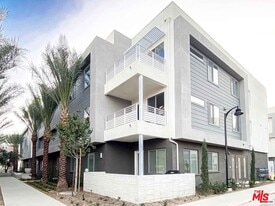 1893 Union St in Anaheim, CA - Building Photo