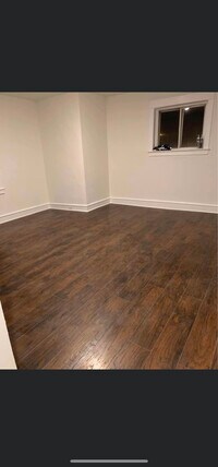 5669 W Berks St, Unit 3 photo'