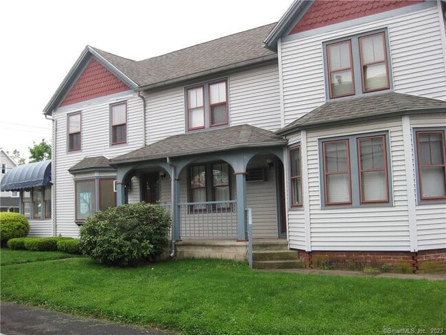 property at 4 Orchard St