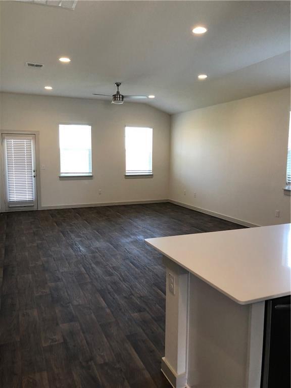 4700 Canongate Dr in Pflugerville, TX - Building Photo - Building Photo