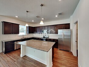 4423 Reisswood Loop in Palmetto, FL - Building Photo - Building Photo