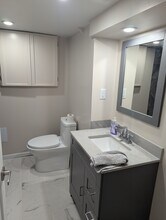 2110 Ohm Ave in Eau Claire, WI - Foto de edificio - Building Photo