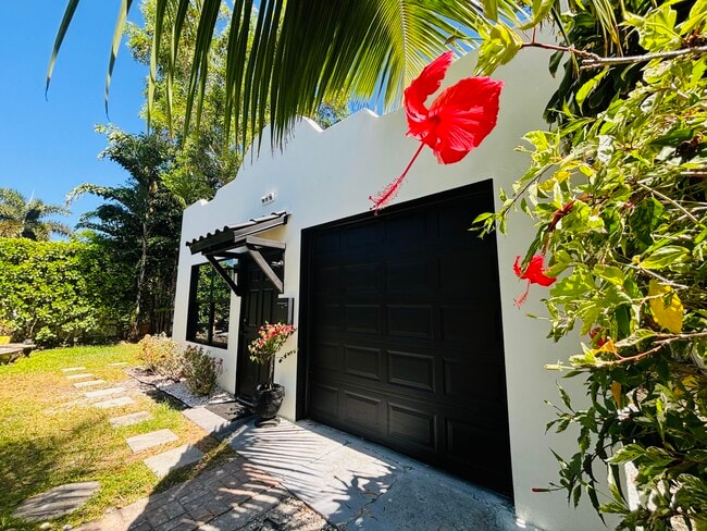 property at 1036 Francis St