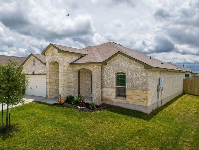 property at 310 Saddleback Trl