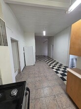 620 E Main St, Unit A in Klamath Falls, OR - Building Photo - Building Photo