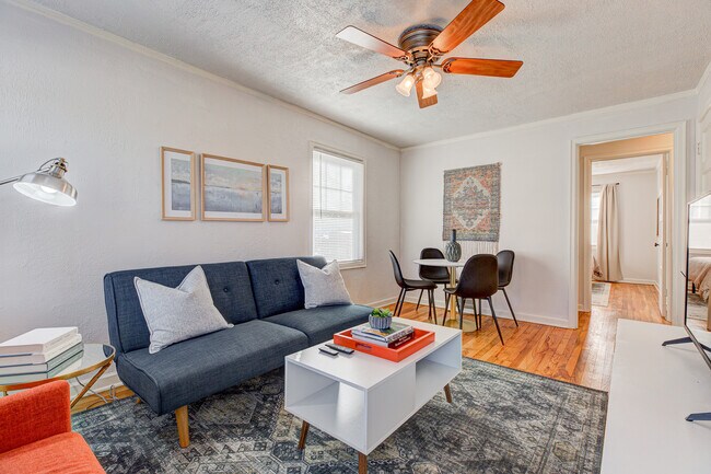 5513 NW Radial Hwy in Omaha, NE - Building Photo - Building Photo