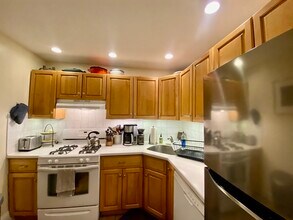 20 Lime St, Unit 33 in Boston, MA - Building Photo - Building Photo