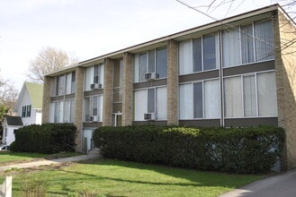 Huron Flats in Ann Arbor, MI - Foto de edificio - Building Photo
