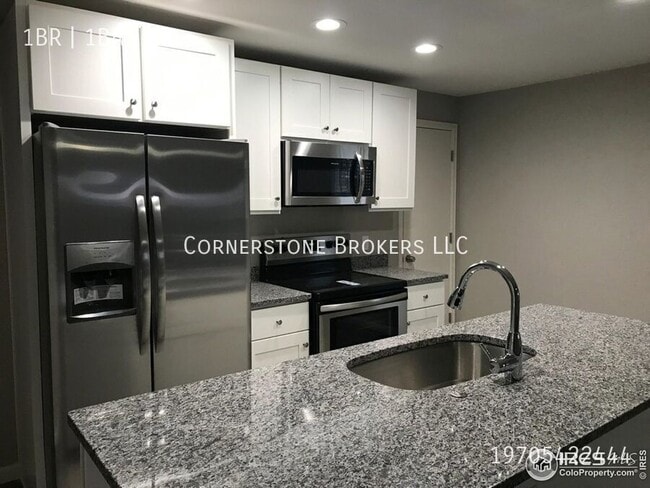 property at 705 N 2nd St