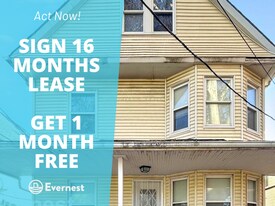 3443 Regent Rd in Cleveland, OH - Building Photo