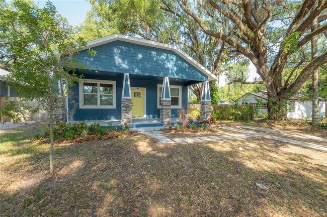 6804 N 17th St in Tampa, FL - Building Photo - Building Photo