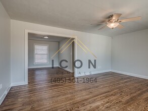 3237 NW 44th St in Oklahoma City, OK - Building Photo - Building Photo