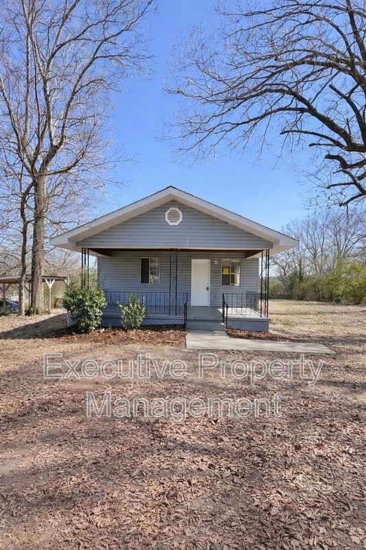 property at 226 3rd Ave