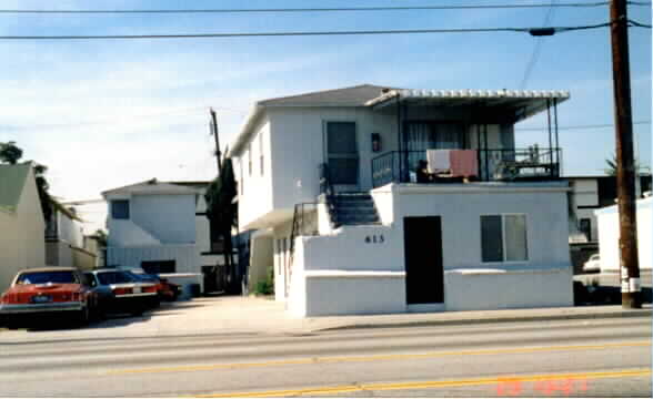 613 S Prairie Ave in Inglewood, CA - Building Photo