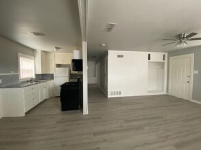 3320 Itasca St in Lubbock, TX - Building Photo - Building Photo