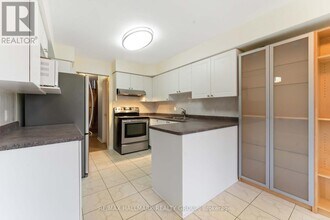 4656 Ogilvie Walk Crescent in Ottawa, ON - Building Photo - Building Photo