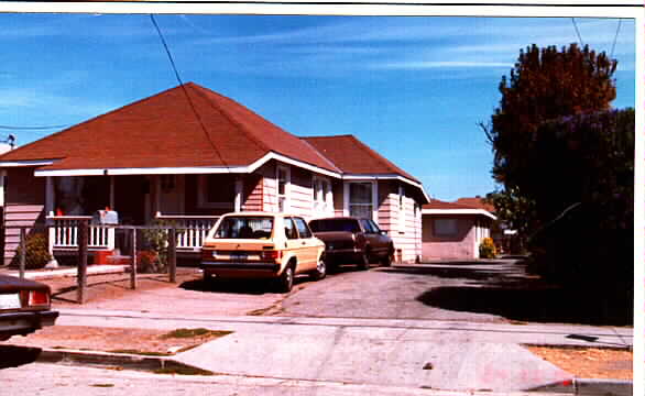 13 S Fremont St in San Mateo, CA - Foto de edificio - Building Photo