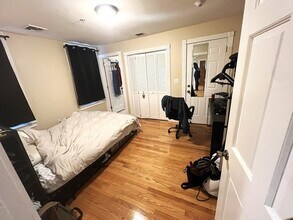 165 Hampshire St, Unit 3 in Cambridge, MA - Building Photo - Building Photo