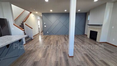 2523 Filbert Ave in Bremerton, WA - Building Photo - Building Photo