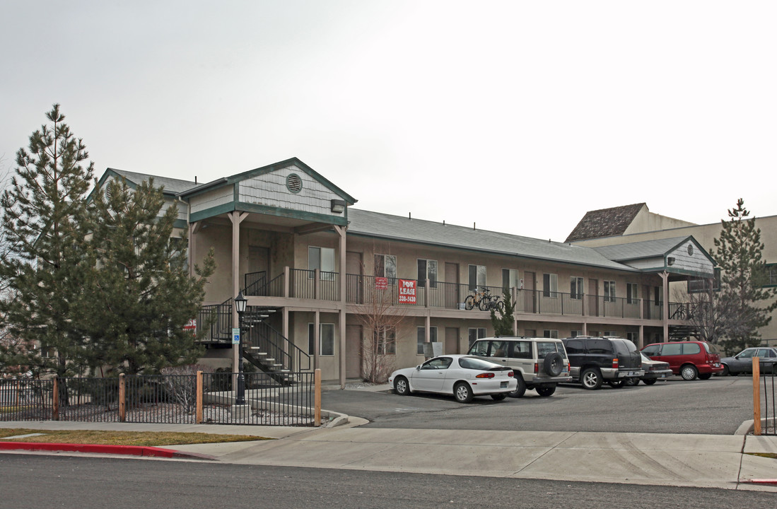 304-310 Pine St in Reno, NV - Building Photo