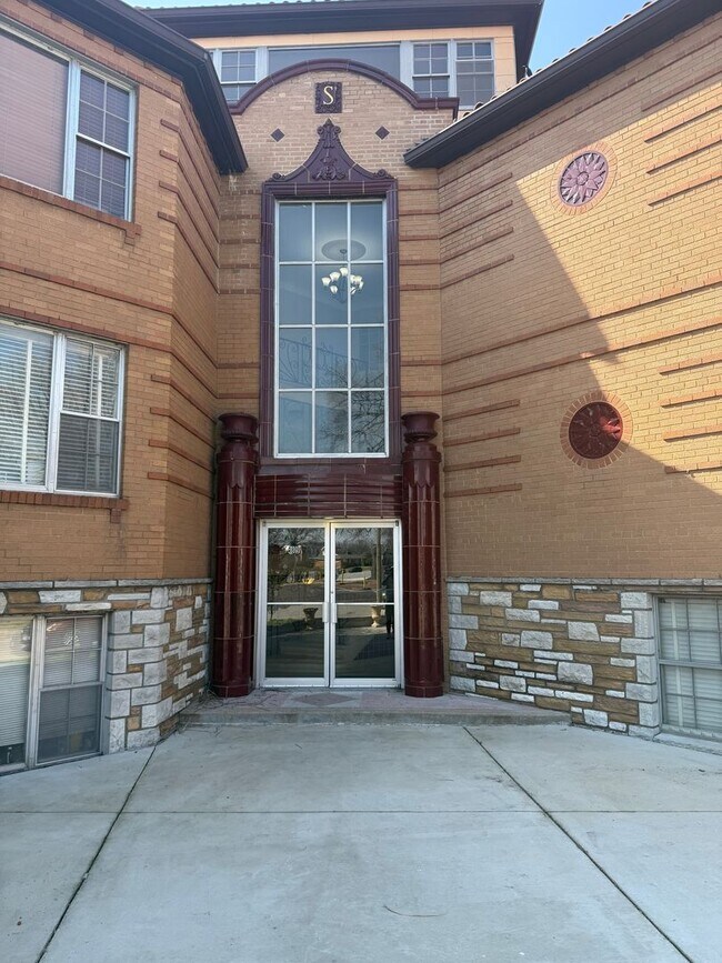 89 Willmore Rd in St. Louis, MO - Building Photo - Building Photo