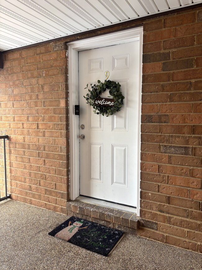 5581 Baronridge Dr, Unit 9 in St. Louis, MO - Foto de edificio - Building Photo