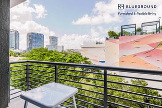 452 NE 31st St in Miami, FL - Building Photo - Building Photo