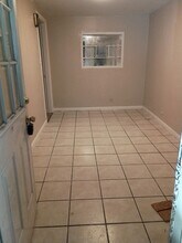 1298 Bellows St in Akron, OH - Building Photo - Building Photo