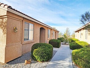 1340 Pocahontas Ave in Pahrump, NV - Building Photo - Building Photo