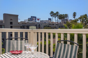 1766 Vista Del Mar Ave, Unit 1766 in Los Angeles, CA - Building Photo