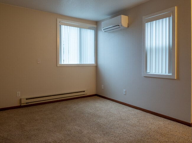 2026 SW Carolina St, Unit 2022 SW Carolina St. in Portland, OR - Building Photo - Building Photo