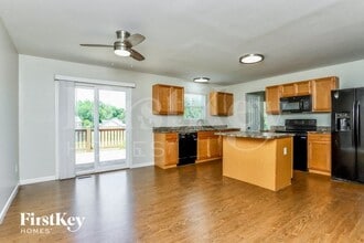 125 Peruque Estates Ln in Wentzville, MO - Foto de edificio - Building Photo