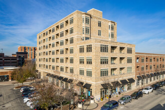 Metro Lofts in Arlington Heights, IL - Building Photo - Building Photo