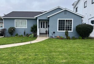 7727 Westlawn Ave in Los Angeles, CA - Building Photo