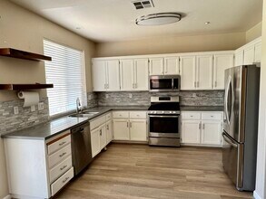 6953 Bear Creek Dr in Livermore, CA - Building Photo - Building Photo