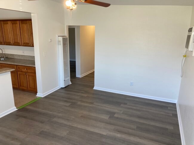 545 N 8th Street in Banning, CA - Foto de edificio - Building Photo