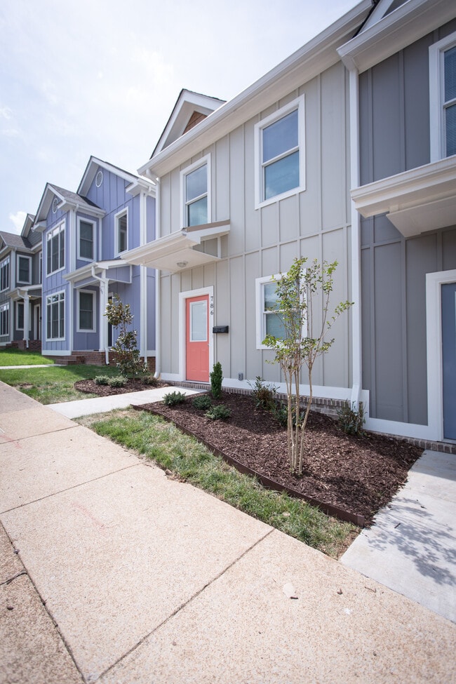 property at 782 W M.L.K. Blvd