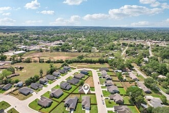 118 Callie St in Smithville, TX - Building Photo - Building Photo