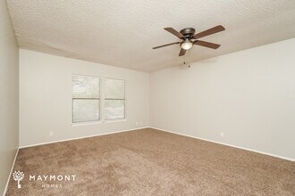 10006 Coast Ridge Dr in Converse, TX - Building Photo - Building Photo