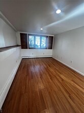 210 Bay Shore Rd in North Babylon, NY - Building Photo - Building Photo