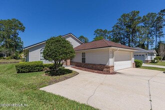 1500 Linkside Dr in Orange Park, FL - Building Photo - Building Photo
