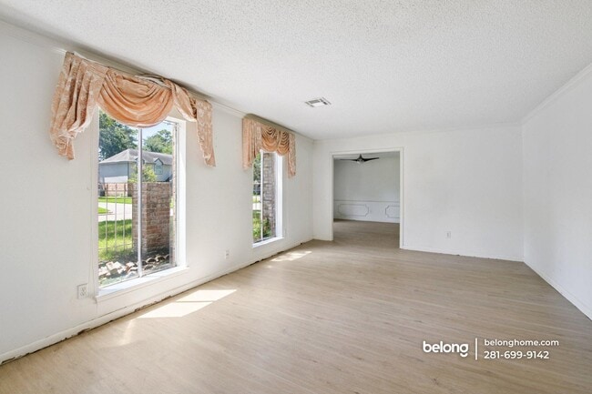 5914 Havenwoods Dr in Houston, TX - Building Photo - Building Photo