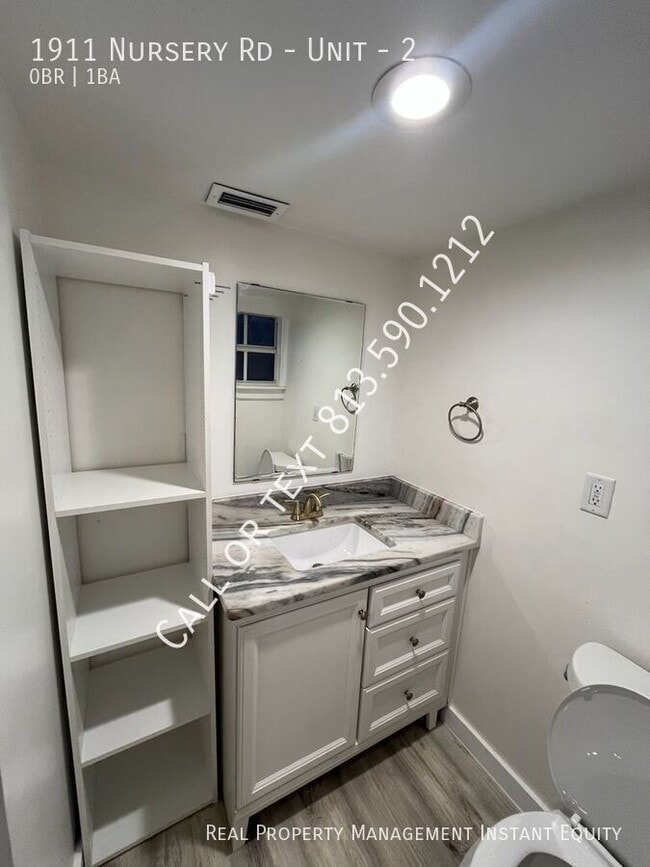 1911 Nursery Rd in Clearwater, FL - Building Photo - Building Photo