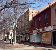 44-48 S Loudoun St in Winchester, VA - Building Photo