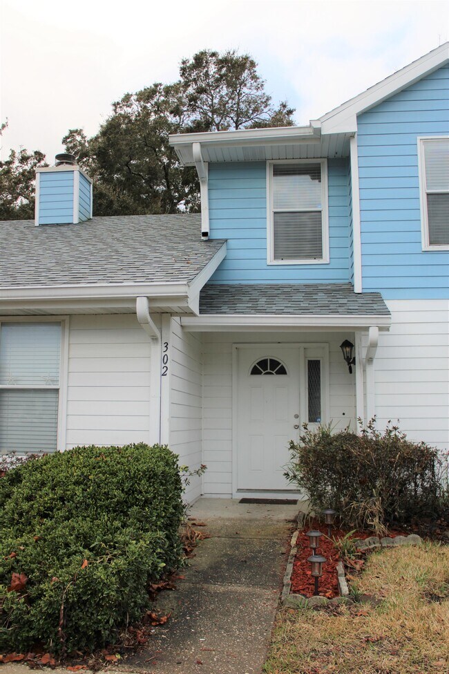 property at 791 Assisi Ln