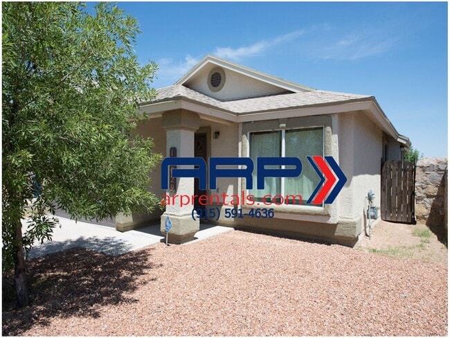 13029 Alfredo Apodaca Dr in El Paso, TX - Building Photo - Building Photo