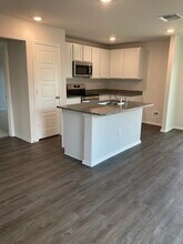 3457 McCrae Xing in San Antonio, TX - Building Photo - Building Photo
