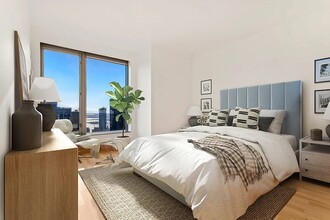 8 Spruce St in New York, NY - Building Photo - Building Photo